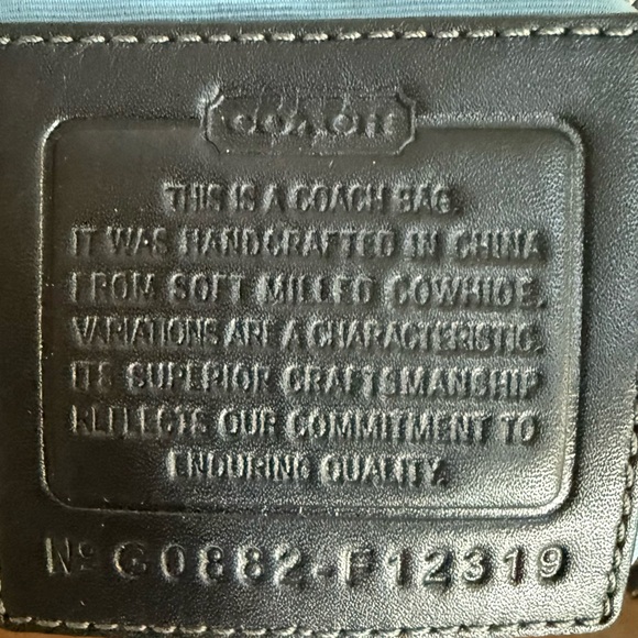 Authentic Coach Black Leather Bucket Shoulder Bag! - Picture 12 of 14